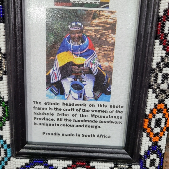 Viva Afrika Beaded Picture Frame - Picture 3 of 4